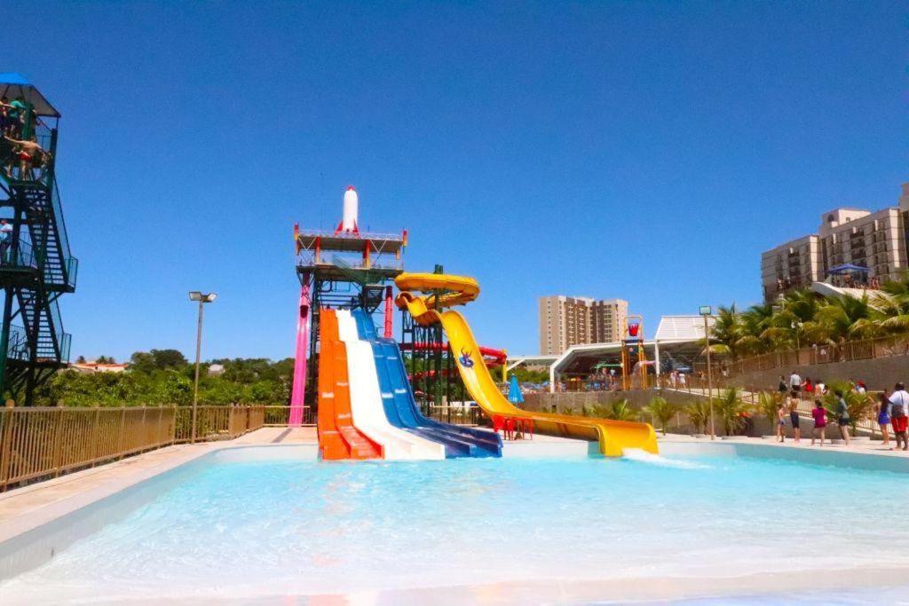 Spazzio Diroma Com Acesso Ao Acqua Park - Temporada Cn Adriele Caldas Novas Exterior foto